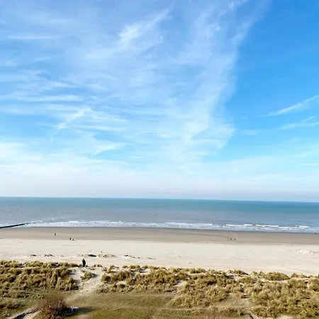 Сasa de vacaciones Attic Near Beach, Cleaning Included Nieuwpoort